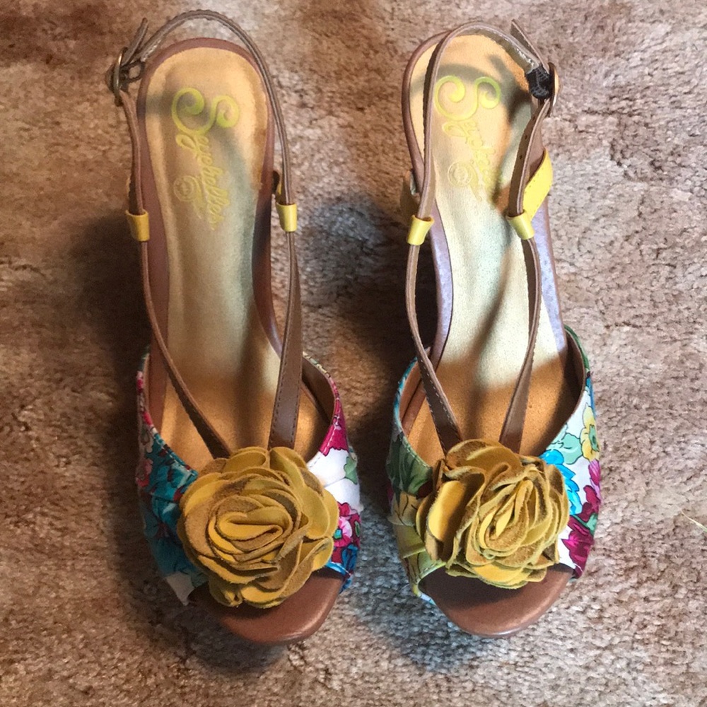 Seychelles wedges